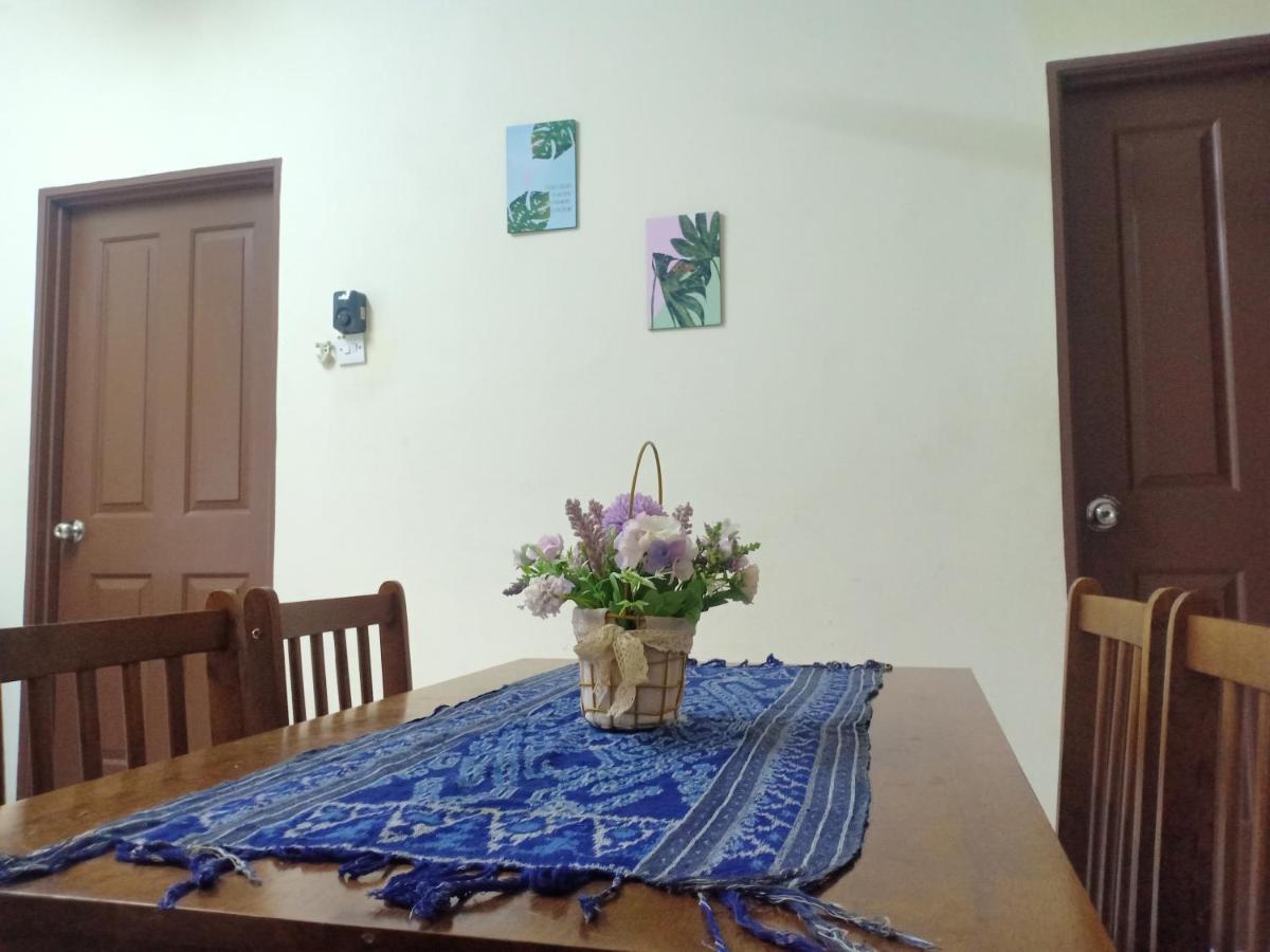 Kh Homestay Comfy N Calm Seri Manjung Luaran gambar